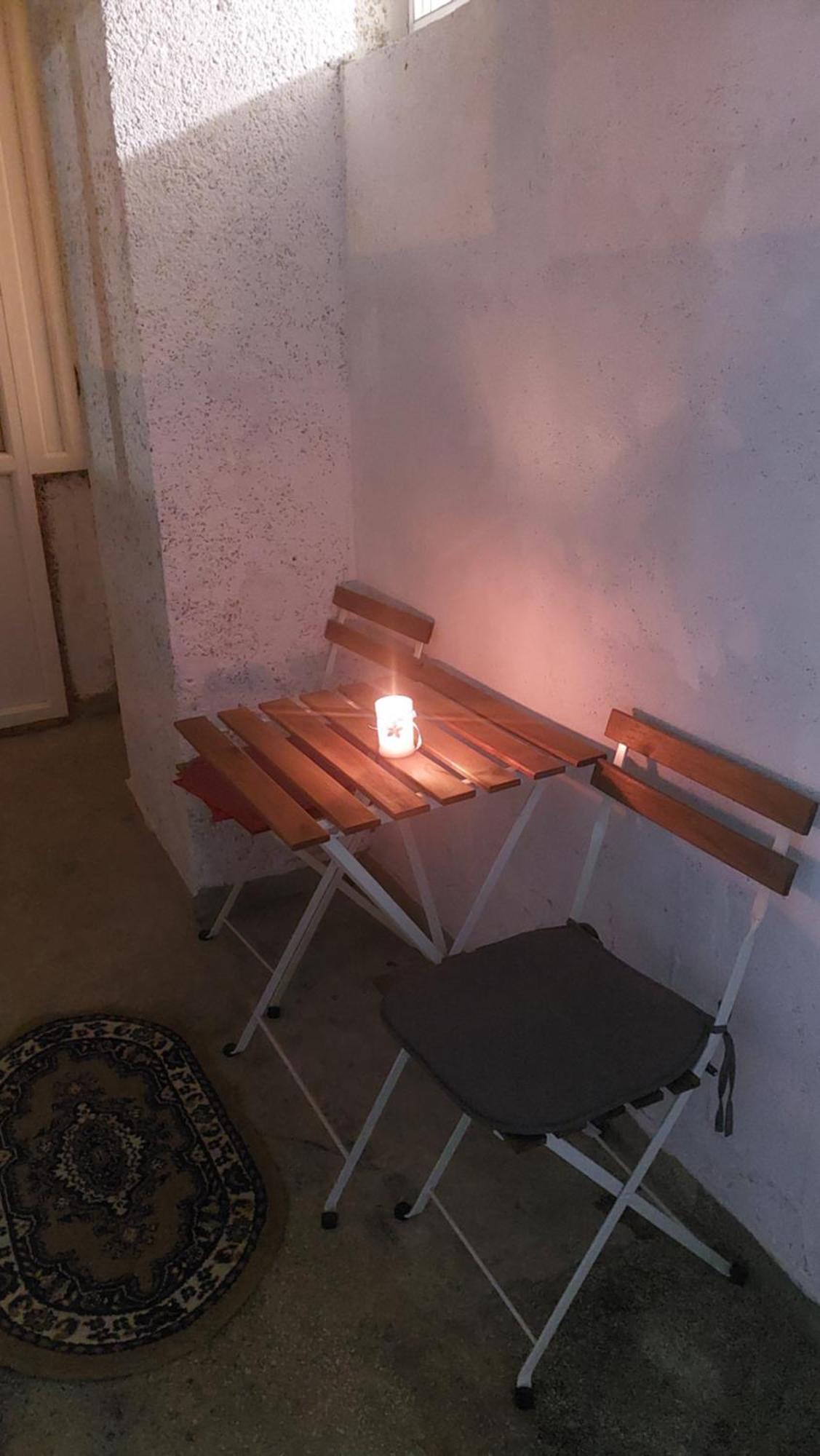 Apartment Happy